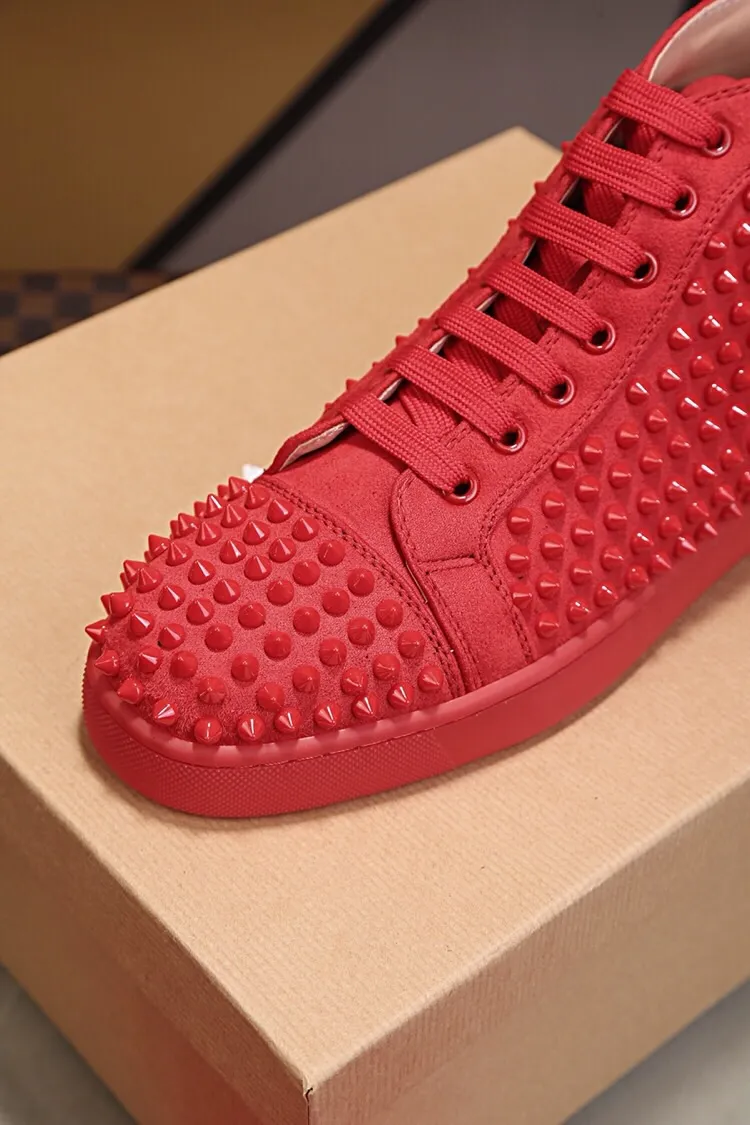 Ex-factory price 480. christian louboutin (CL red sole shoes) counter nail series, high-top casual sneakers for couples 📢 📢 📢 Exclusive hot style release 🎈🎈💪 Movable latex feet 👻 Finished outsole stitching line [satisfied] 😝Female 35-40# Male 38#-46, global supply😝 [Top version]: original imported cowhide upper, top original leather lining, original molded TPU outsole, original 1:1 detail processing, original shoe last, large quantity available from stock,